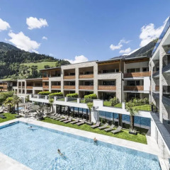 Отель Stroblhof Active Family Spa Resort Горнолыжный курорт Ортлер бассейн фото 3