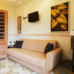 Отель Oreiades Guesthouse Ситония сауна