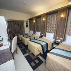 Naif view Hotel By Gemstones Номер категории Премиум с различными типами кроватей