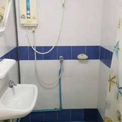 Отель Pinthong house 2* Номер категории Эконом с различными типами кроватей фото 5