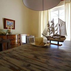Отель Ericeira Family House комната для гостей