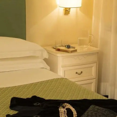 Napoleon Hotel 4* Улучшенный номер с различными типами кроватей фото 18