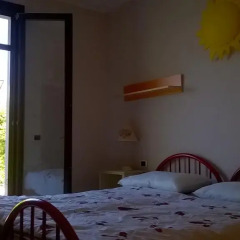 Отель villa giorgio Манерба-дель-Гарда комната для гостей фото 5