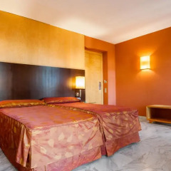 Отель Medinaceli 4* Стандартный номер с двуспальной кроватью фото 12