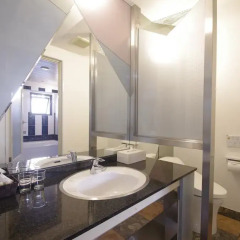 Hotel Imalle Yokohama Isezakicho - Hostel Номер Делюкс с 2 отдельными кроватями фото 23