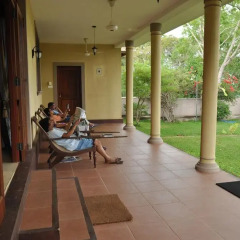 Отель Lake View Bungalow Yala 3* Шале с различными типами кроватей фото 11