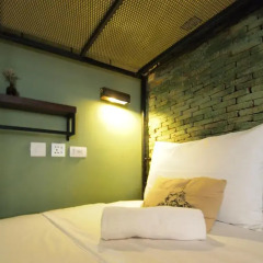 Niras Bankoc Cultural Hostel Кровать в общем номере с двухъярусной кроватью фото 6