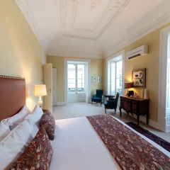 Отель Dear Lisbon Palace Chiado 4* Люкс фото 3