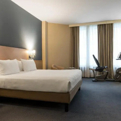 Отель UNA Hotel Tocq Италия, Милан - отзывы, цены и фото номеров - забронировать отель UNA Hotel Tocq онлайн комната для гостей фото 5