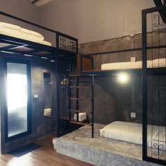 Silom Space Hostel Стандартный номер фото 2