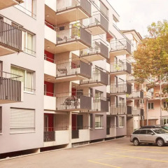Апартаменты Ema House Serviced Apartments Seefeld Цюрих парковка