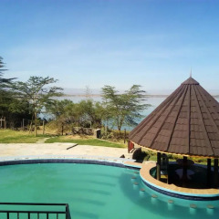 Отель Sirville Lake Elementaita Lodge бассейн