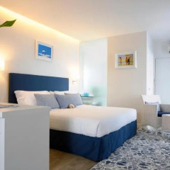 Отель Phuket Boat Quay 4* Номер Делюкс с различными типами кроватей фото 12
