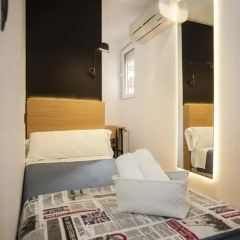 Отель Hostal CC Malasaña Номер категории Эконом с различными типами кроватей фото 9