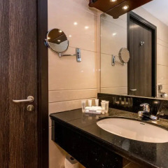 Best Western Blue Tower Hotel 4* Стандартный номер с двуспальной кроватью фото 5