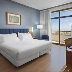 Elba Vecindario Aeropuerto Business & Convention Hotel комната для гостей фото 4