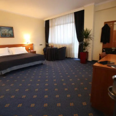 Hotel Continental 3* Люкс с различными типами кроватей фото 5
