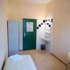 Haus International Hostel Стандартный номер с разными типами кроватей (общая ванная комната) фото 4