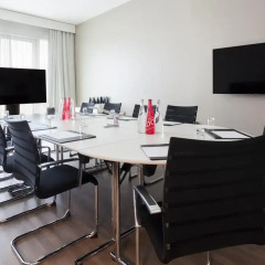 AC Hotel Paris Le Bourget Airport by Marriott фото 2