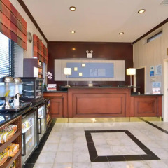 Отель Holiday Inn Express Kennedy Airport США, Нью-Йорк - 2 отзыва об отеле, цены и фото номеров - забронировать отель Holiday Inn Express Kennedy Airport онлайн интерьер отеля фото 2