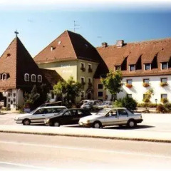 Hotel-Restaurant Hellmann 2* Стандартный номер с 2 отдельными кроватями фото 3