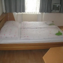 Отель HappyHostel Стандартный номер с различными типами кроватей фото 4