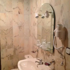 Отель Hostal Salones Victoria Стандартный номер с различными типами кроватей фото 2