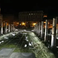 Отель Sunny flat in elegant building close to Colosseum Рим