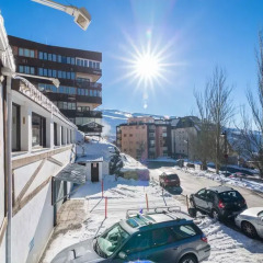 Отель Hostal Yeti парковка