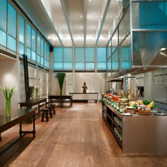 Отель Grand Hyatt Erawan Bangkok Таиланд, Бангкок - 1 отзыв об отеле, цены и фото номеров - забронировать отель Grand Hyatt Erawan Bangkok онлайн бассейн фото 2