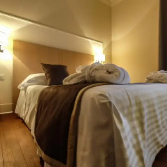 Hotel De La Ville 4* Стандартный номер с различными типами кроватей фото 2