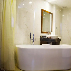 Отель Avatar Danang 3* Номер Делюкс с различными типами кроватей фото 6