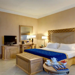 Villa Tolomei Hotel & Resort 5* Стандартный номер с различными типами кроватей фото 8