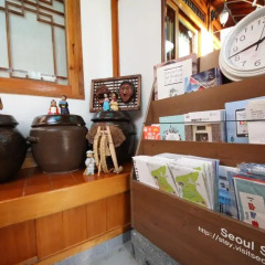 Отель Hue Hanok Guesthouse Южная Корея, Сеул - отзывы, цены и фото номеров - забронировать отель Hue Hanok Guesthouse онлайн развлечения