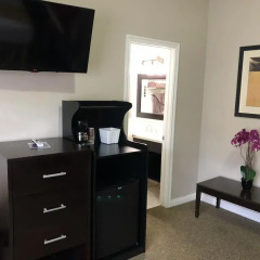 Отель Knights Inn Los Angeles Central / Convention Center Area США, Лос-Анджелес - отзывы, цены и фото номеров - забронировать отель Knights Inn Los Angeles Central / Convention Center Area онлайн удобства в номере