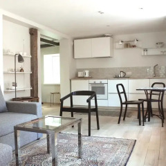Апартаменты Corner of Kotzebue apartments комната для гостей фото 5