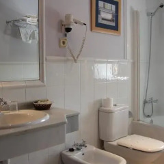 Отель Palación de Toñanes ванная