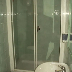 Marsala Hotel 2* Стандартный номер с двуспальной кроватью (общая ванная комната) фото 9