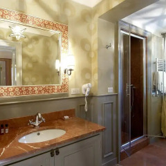 Отель Antica Torre Di Via Tornabuoni 1 3* Стандартный номер с различными типами кроватей фото 5