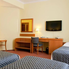 Hotel Astoria 4* Улучшенный номер с разными типами кроватей фото 2