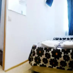 DOORS Mini-hotel 3* Улучшенный номер с 2 отдельными кроватями фото 4