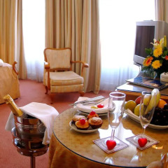 Hotel Metropole 3* Стандартный номер с двуспальной кроватью фото 2
