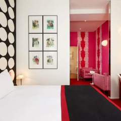 Отель Hôtel du Petit Moulin 4* Номер Делюкс с различными типами кроватей фото 8