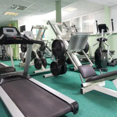 Kontakt Wellness Hotel фитнесс-зал фото 2