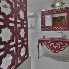 Elevres Stone House Hotel 4* Люкс повышенной комфортности с различными типами кроватей фото 4