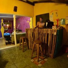 Отель Tres Mundos Hostel Мексика, Плая-дель-Кармен - отзывы, цены и фото номеров - забронировать отель Tres Mundos Hostel онлайн интерьер отеля