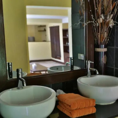 Отель Baan Khao Hua Jook 3* Вилла Делюкс с различными типами кроватей фото 3