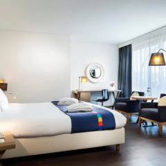 Отель Park Inn by Radisson Antwerpen комната для гостей