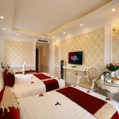 Отель Hanoi Guest House Royal 3* Семейный номер Делюкс с двуспальной кроватью фото 9