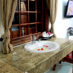 Отель Hoi An Golden Horse Villa 2* Улучшенный номер с различными типами кроватей фото 3